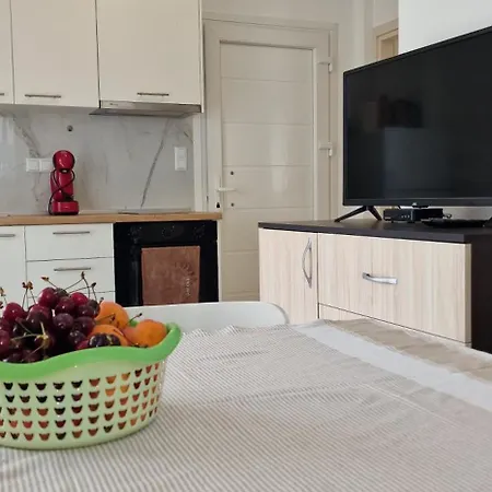 Apartment морска къща клеоники *
